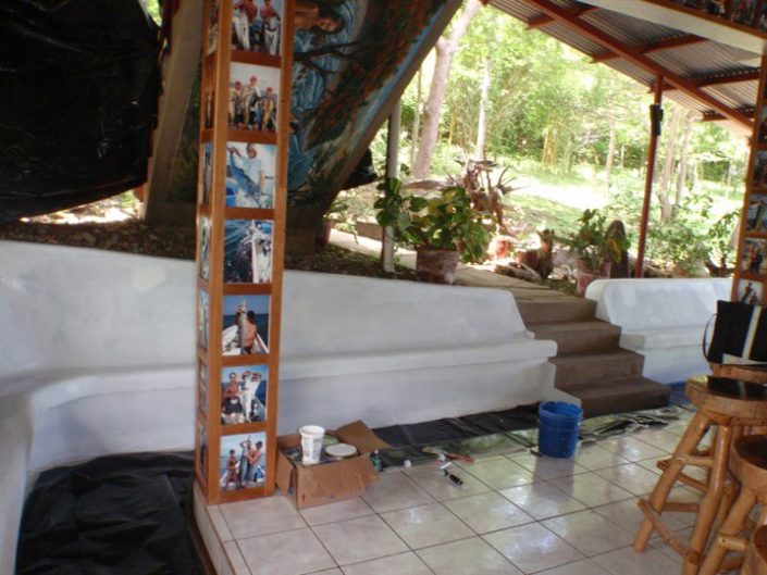 Primed white bench at Surfari Charters
